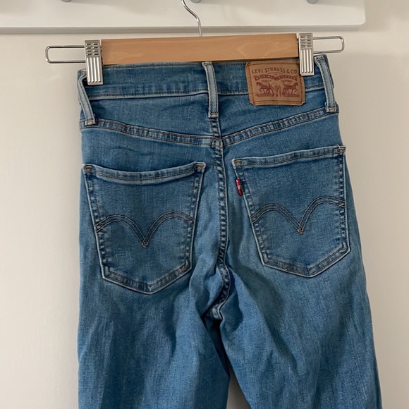 Levi’s super skinny high waste jeans size 24 - Picture 3 of 3